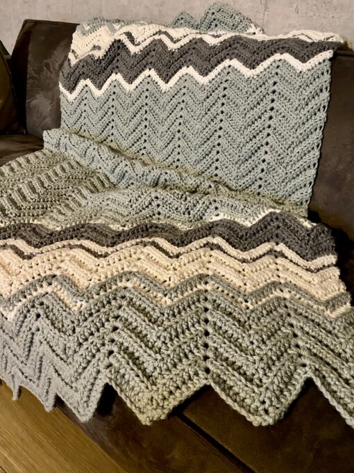 heart-beat-ribble-blanket